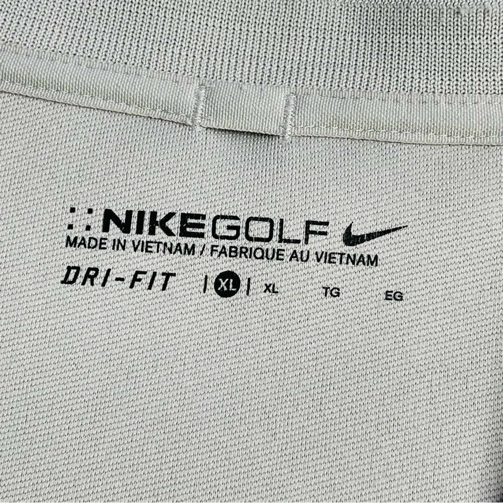 Nike Golf dri fit grey vest active wear logo men's size XL‎